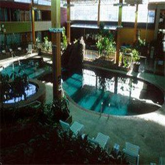 Boulder Outlook Hotel & Suites Facilities photo